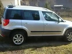 Argintiu Utilizat 2010 Skoda Yeti SUV | 5.200 EUR