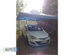 Utilizat 2013 Opel Astra Hatchback | 7.400 EUR (Puțin scump)