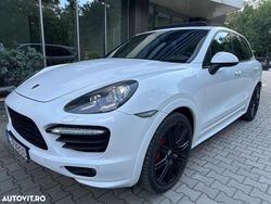 Alb Utilizat 2013 Porsche Cayenne SUV | 24.500 EUR