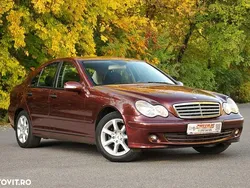 Culoarerosu Utilizat 2007 Mercedes C200 Avantgarde Berlinǎ | 4.650 EUR