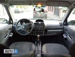 Utilizat 2003 Suzuki Ignis Hatchback | 2.400 EUR