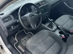 Utilizat 2011 VW Jetta Berlinǎ | 5.500 EUR (Preț OK)