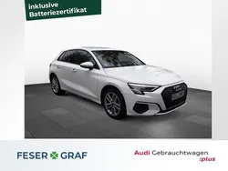 Utilizat 2022 Audi A3 Sportback e-tron Berlinǎ | 26.966 EUR