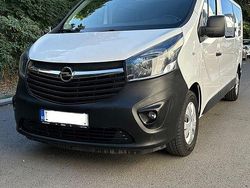 Culoarealb Utilizat 2019 Opel Vivaro Van | 14.990 EUR (Puțin scump)