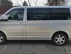 Argint Utilizat 2007 VW Multivan Berlinǎ | 12.900 EUR