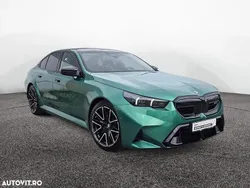 Verde Utilizat 2024 BMW M5 Berlinǎ | 137.104 EUR