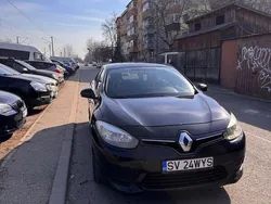 Negru Utilizat 2014 Renault Fluence Authentique Berlinǎ | 4.500 EUR