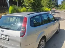 Gri Utilizat 2008 Ford Focus Berlinǎ | 1.300 EUR (Super Preț)