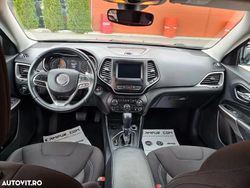 Culoaregri Utilizat 2017 Jeep Cherokee SUV | 14.000 EUR