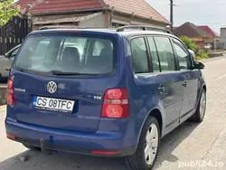 Albastru Utilizat 2006 VW Touran Monovolum | 1.999 EUR (Preț bun)