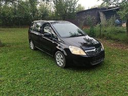 Negru Utilizat 2010 Opel Zafira Monovolum | 2.300 EUR (Preț OK)