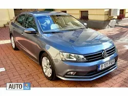 Gri Utilizat 2015 VW Jetta Highline Berlinǎ | 8.400 EUR (Preț OK)