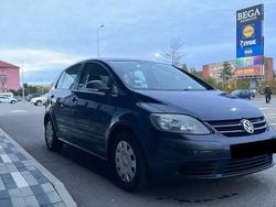 Utilizat 2006 VW Golf V | 1.599 EUR (Super Preț)