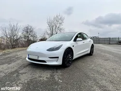 Culoarealb Utilizat 2023 Tesla Model 3 Performance Berlinǎ | 39.000 EUR (Preț bun)