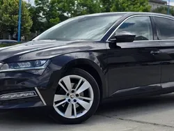 Negru Utilizat 2020 Skoda Superb Style Berlinǎ | 21.896 EUR