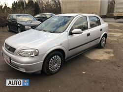 Gri Utilizat 2002 Opel Astra | 1.599 EUR (Scump)