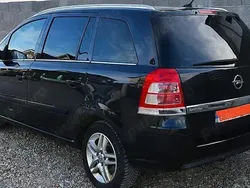 Utilizat 2013 Opel Zafira Monovolum | 2.600 EUR (Preț bun)