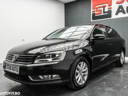 Negru Utilizat 2015 VW Passat Comfortline Berlinǎ | 6.990 EUR (Preț OK)