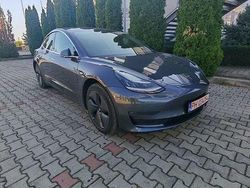 Culoarealte culori Utilizat 2020 Tesla Model 3 Berlinǎ | 23.800 EUR (Preț bun)