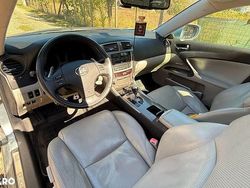 Culoarealbastru Utilizat 2006 Lexus IS250 Luxury Line Berlinǎ | 4.500 EUR