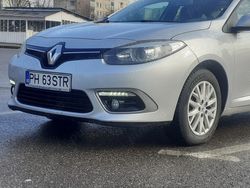 Gri Utilizat 2014 Renault Fluence Berlinǎ | 7.000 EUR (Scump)