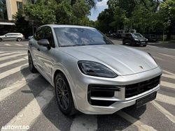 Culoareargint Utilizat 2024 Porsche Cayenne SUV | 179.000 EUR