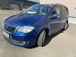 Albastru Utilizat 2009 VW Touran Monovolum | 4.000 EUR (Preț OK)