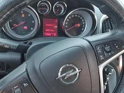 Utilizat 2010 Opel Astra Hatchback | 2.850 EUR (Super Preț)