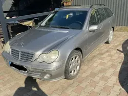Utilizat 2005 Mercedes C220 Break | 1.700 EUR (Preț OK)