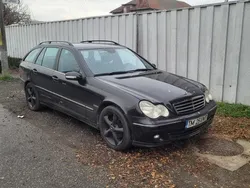Utilizat 2006 Mercedes 220 Break | 1.600 EUR