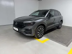 Gri inchis metalic Utilizat 2021 VW Touareg R-line SUV | 51.000 EUR