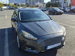Culoaregri Utilizat 2015 Ford Focus Titanium Hatchback | 6.100 EUR (Preț bun)
