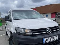Alb Utilizat 2019 VW Caddy Monovolum | 10.800 EUR (Preț bun)