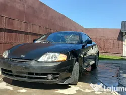 Negru Utilizat 2007 Hyundai Coupé Coupe | 3.000 EUR