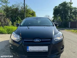 Negru Utilizat 2014 Ford Focus Sport Hatchback | 7.799 EUR (Preț OK)