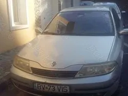 Utilizat 2002 Renault Laguna II Hatchback | 900 EUR (Preț bun)