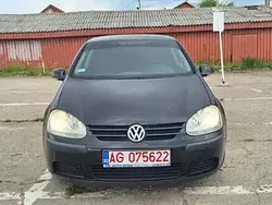 Negru Utilizat 2007 VW Golf V Hatchback | 2.290 EUR (Preț bun)