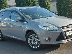 Negru Utilizat 2014 Ford Focus Titanium Break | 3.990 EUR (Super Preț)
