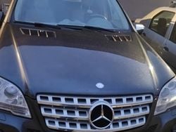 Gri Utilizat 2011 Mercedes 350 SUV | 9.000 EUR