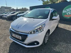 Alb Utilizat 2019 Peugeot 208 Access Hatchback | 8.250 EUR (Preț OK)