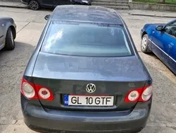 Utilizat 2006 VW Jetta Berlinǎ | 2.100 EUR (Preț OK)
