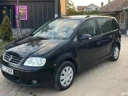 Utilizat 2006 VW Touran Monovolum | 1.950 EUR (Preț OK)