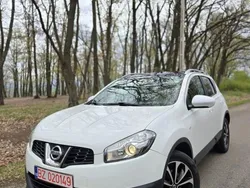 Alb Utilizat 2012 Nissan Qashqai SUV | 6.850 EUR