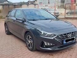 Culoaregri Utilizat 2021 Hyundai i30 Hatchback | 15.400 EUR (Preț bun)