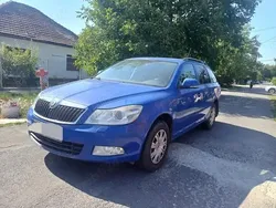 Albastru Utilizat 2010 Skoda Octavia Break | 3.500 EUR (Preț bun)