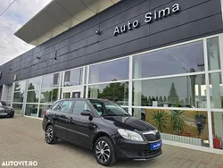 Culoarenegru Utilizat 2011 Skoda Fabia Elegance Break | 3.990 EUR (Puțin scump)