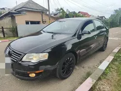 Utilizat 2011 VW Passat Berlinǎ | 3.900 EUR (Super Preț)