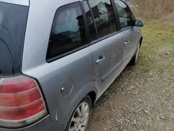 Utilizat 2006 Opel Zafira Monovolum | 2.000 EUR (Preț OK)