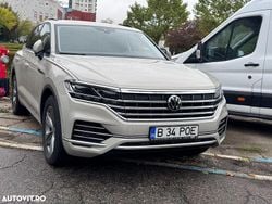 Culoarebej Utilizat 2023 VW Touareg Elegance SUV | 57.000 EUR (Scump)
