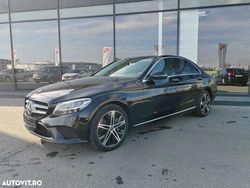 Culoarenegru Utilizat 2020 Mercedes C300e Berlinǎ | 20.200 EUR (Preț OK)